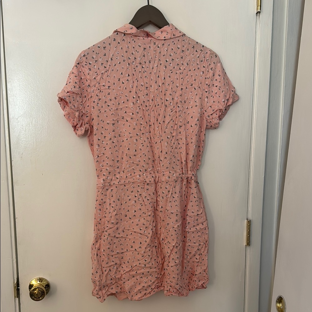 Pink Button-Up Romper - Picture 4 of 4